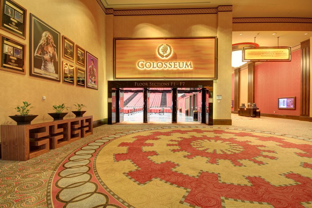 Caesars Windsor Hotel And Casino Exterior photo