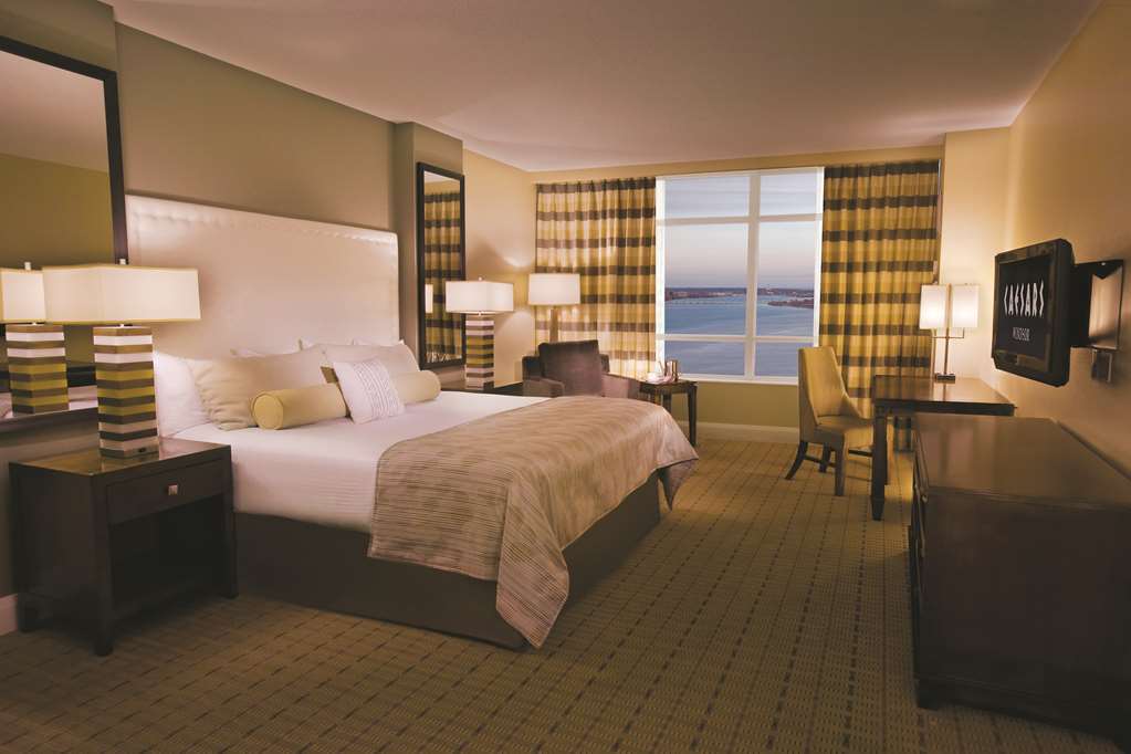 Caesars Windsor Hotel And Casino Room photo